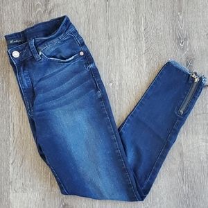 Dark Wash Kancan Jeans